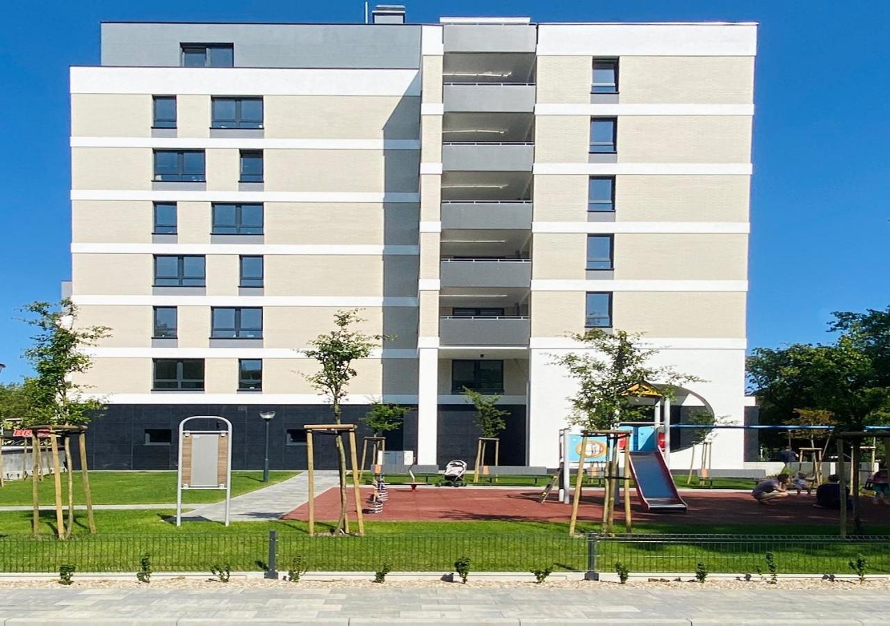 Апартаменты Apartament Piasek - Platany Колобжег Экстерьер фото